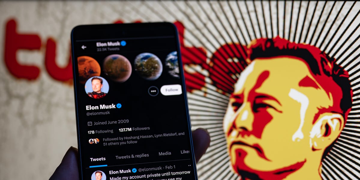 Yes, Elon Musk created a special system for showing you all his tweets first